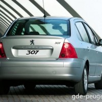 : Peugeot 307 сзади
