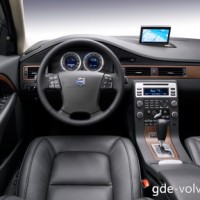 : Volvo V70 руль