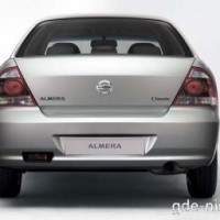 : Nissan Almera Classic сзади
