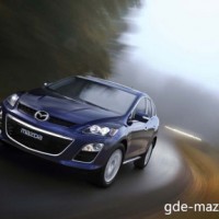 : Mazda CX-7 спереди
