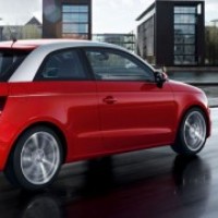 : Audi A1 сбоку