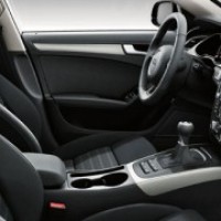 : Audi A4 передние сиденья