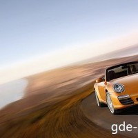 : Porsche 911 Carrera 4 Cabriolet вид спереди