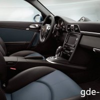 : Порше 911 Турбо S передние сиденья
