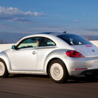 : Volkswagen Beetle сзади, сбоку