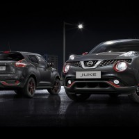 Nissan Juke: спереди слева и сзади справа
