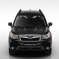 Subaru Forester: спереди